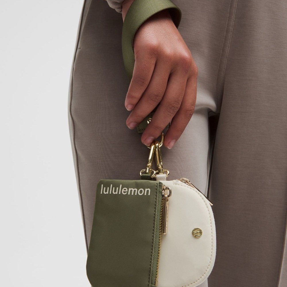 Lululemon Ivory/ Bay Leaf Dual Pouch Wristlet - Picture 3 of 5